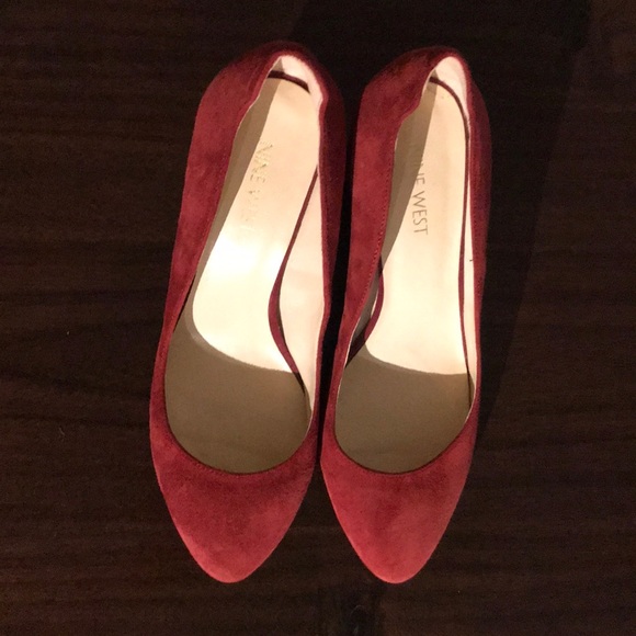 Nine West Heels - Picture 2 of 3